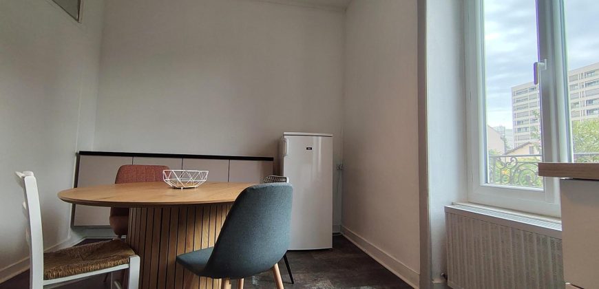 Réf : GES45840011-374, 1 pièce(s), VILLEURBANNE