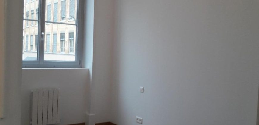 Réf : GES50950004-787, 3 pièce(s), LYON