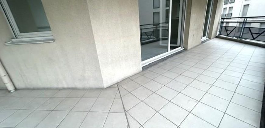 Réf : icsGST1292-001, 3 pièce(s), LYON