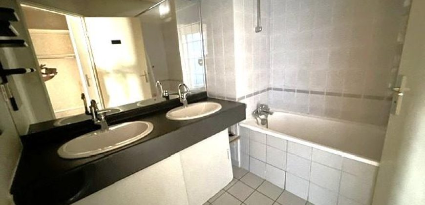 Réf : icsMVL1300-002, 4 pièce(s), VILLEURBANNE