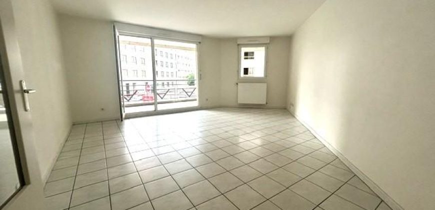 Réf : icsGST1292-001, 3 pièce(s), LYON