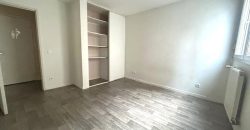 Réf : icsGST1292-001, 3 pièce(s), LYON