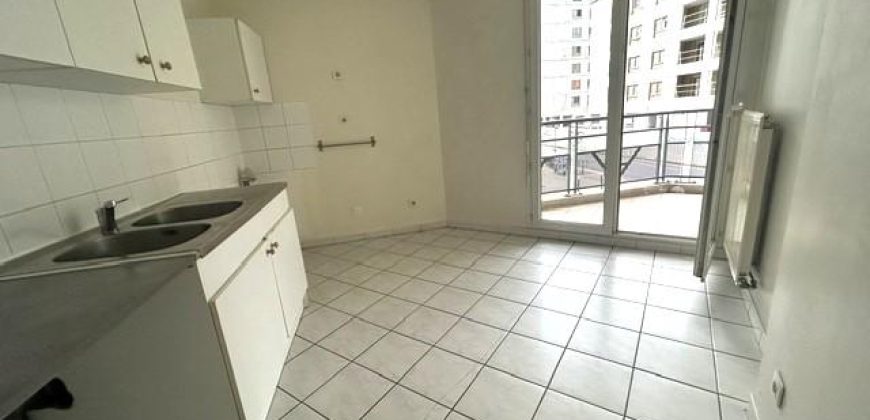 Réf : icsGST1292-001, 3 pièce(s), LYON