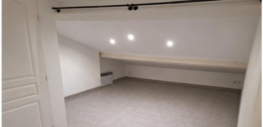 Réf : GES97080018-374, 2 pièce(s), VILLEURBANNE