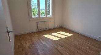 Réf : GES32800012-372, 4 pièce(s), SYMPHORIEN/COISE