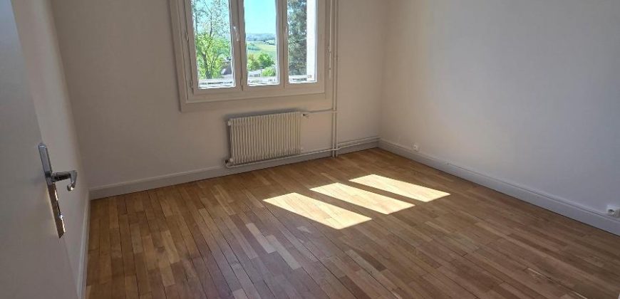 Réf : GES32800012-372, 4 pièce(s), SYMPHORIEN/COISE