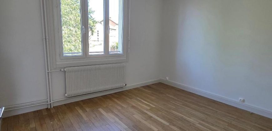 Réf : GES32800012-372, 4 pièce(s), SYMPHORIEN/COISE