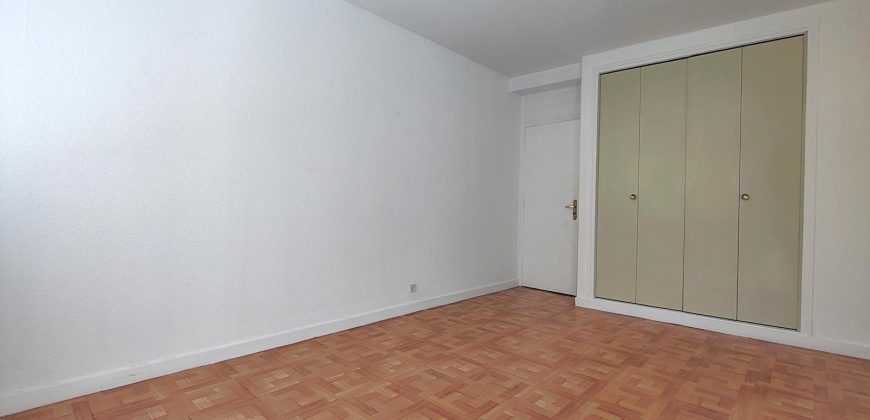 Réf : GES80197271-787, 3 pièce(s), LYON