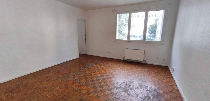 Réf : GES81000351-787, 3 pièce(s), LYON